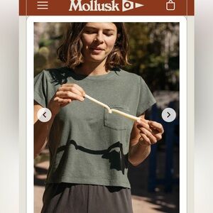 Mollusk Q pocket tee